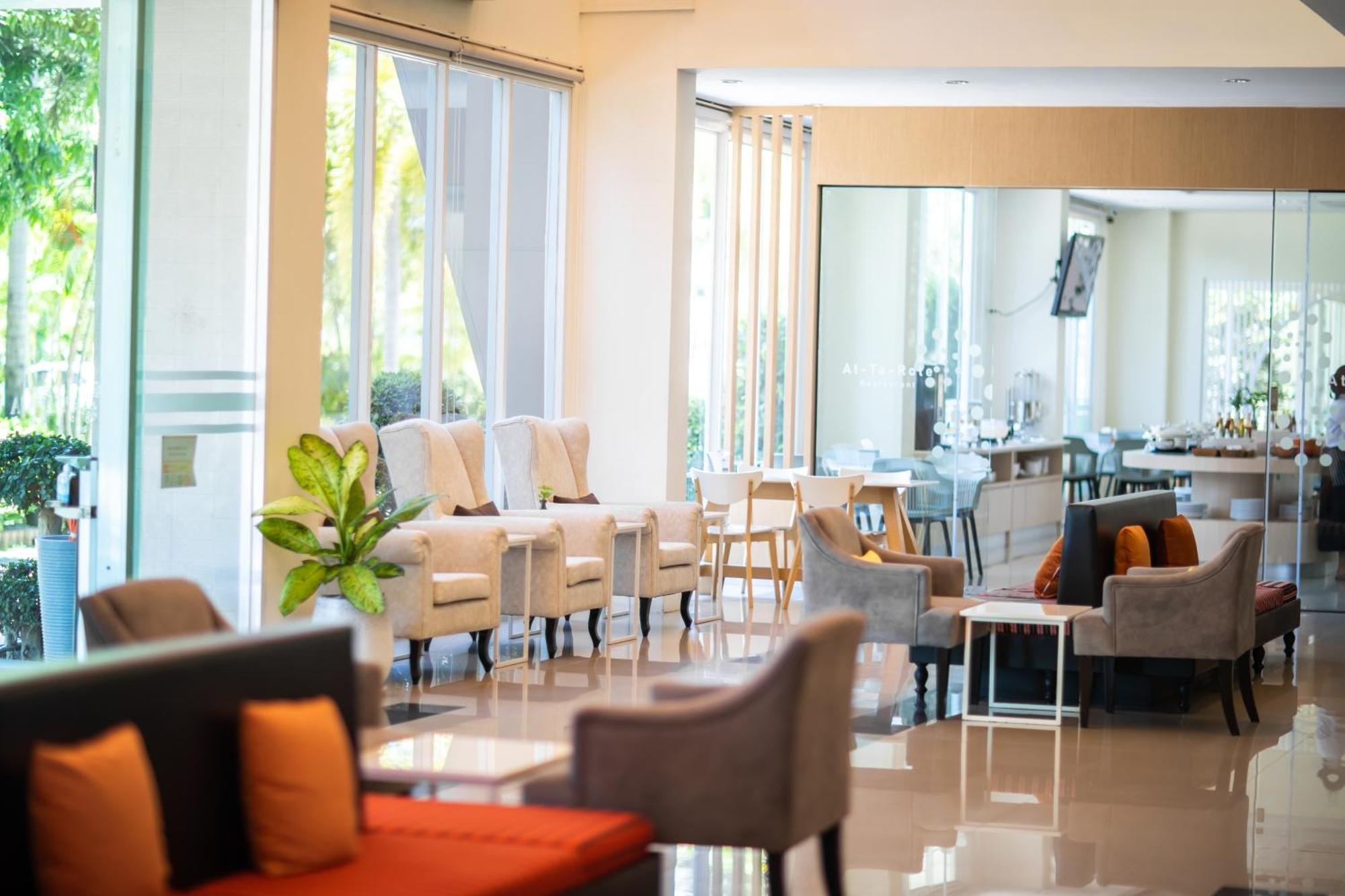 Phavina Hotel Rayong Sha Extra Plus Екстер'єр фото